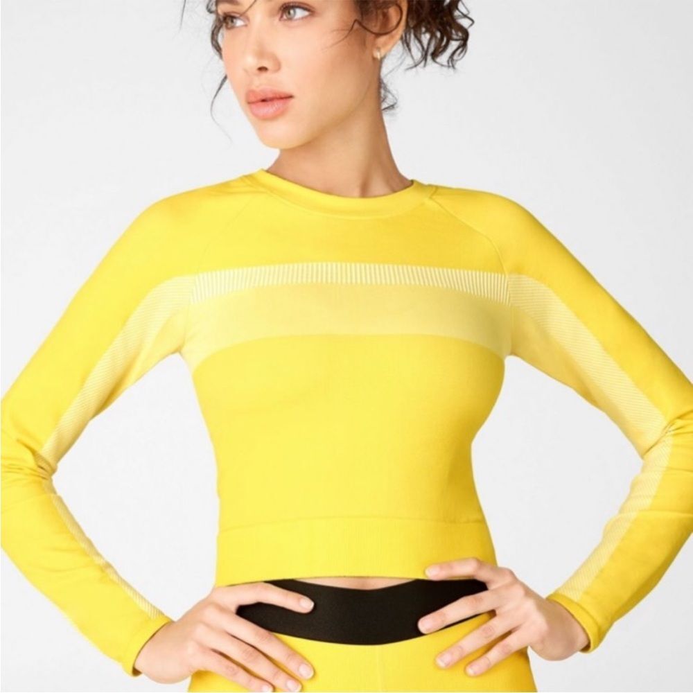 NWT Fabletics Tory Cropped Seamless Long Sleeve Top XS